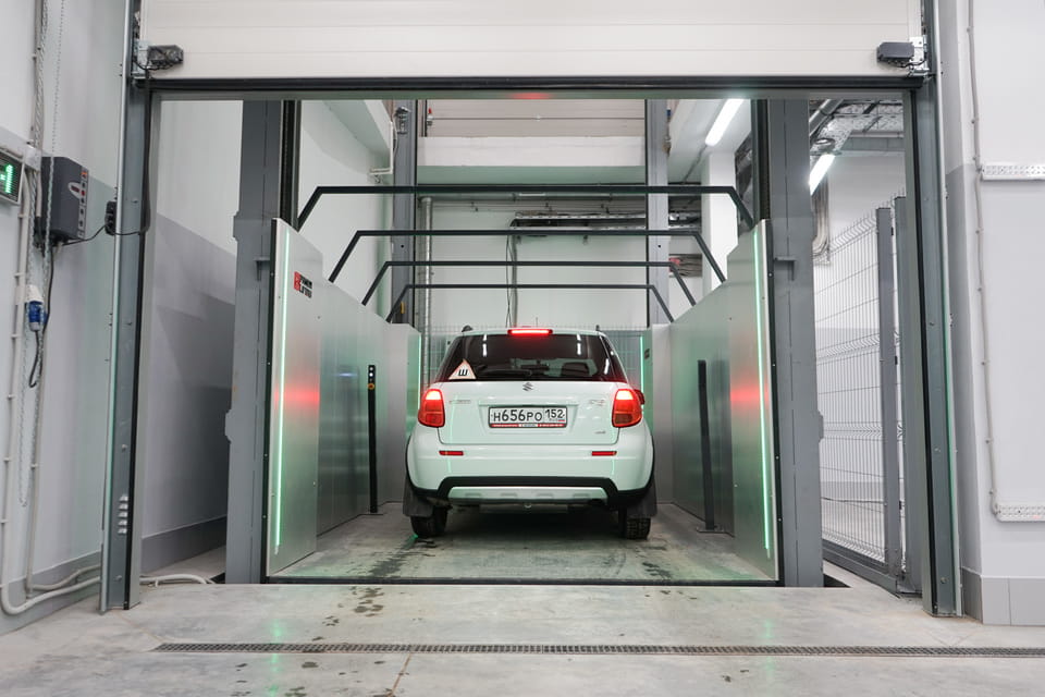 Автомобильный лифт для паркинга PANDA LIFT TITAN